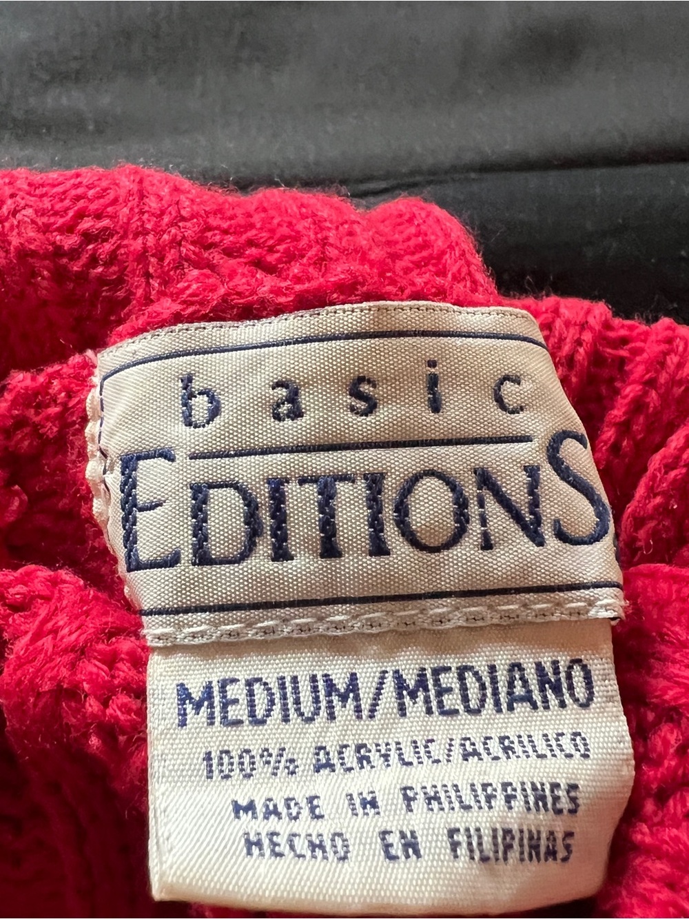 πBasic Editions Red Ribbed Turtleneck Sweater Medium - Picture 8 of 10